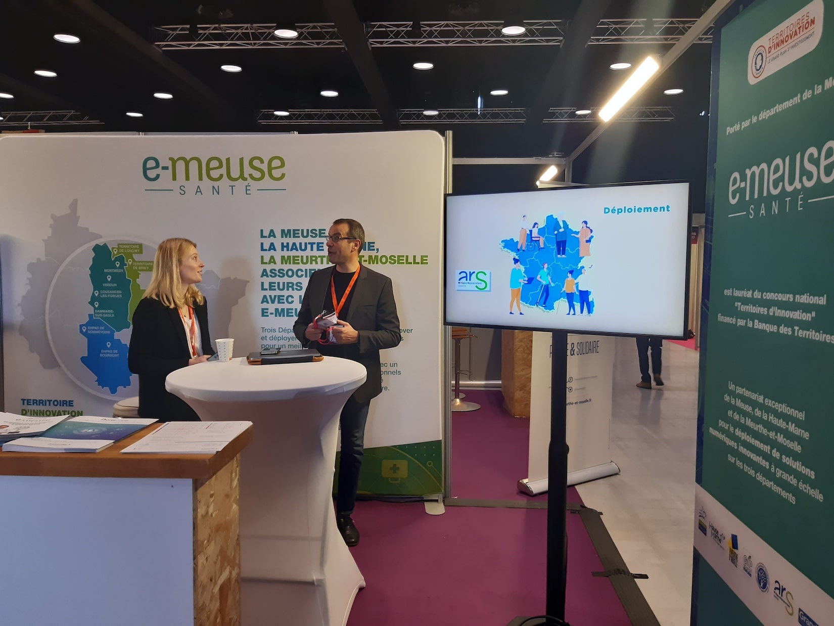L'équipe e-Meuse Santé sur un salon